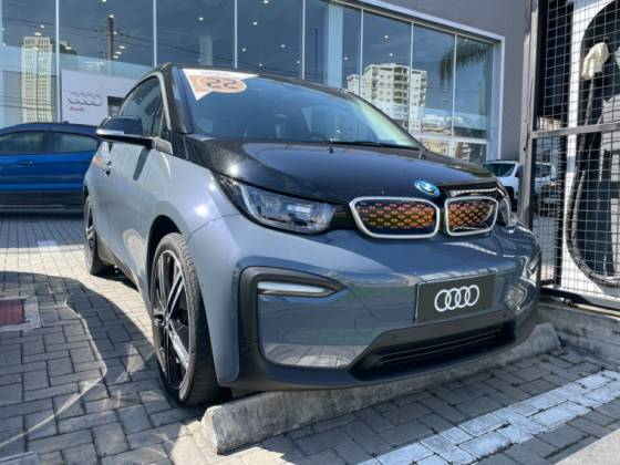 BMW i3 ELÉTRICO eDRIVE UNIQUE FOREVER AUTOMÁTICO BMW i3 ELÉTRICO eDRIVE UNIQUE FOREVER AUTOMÁTICO